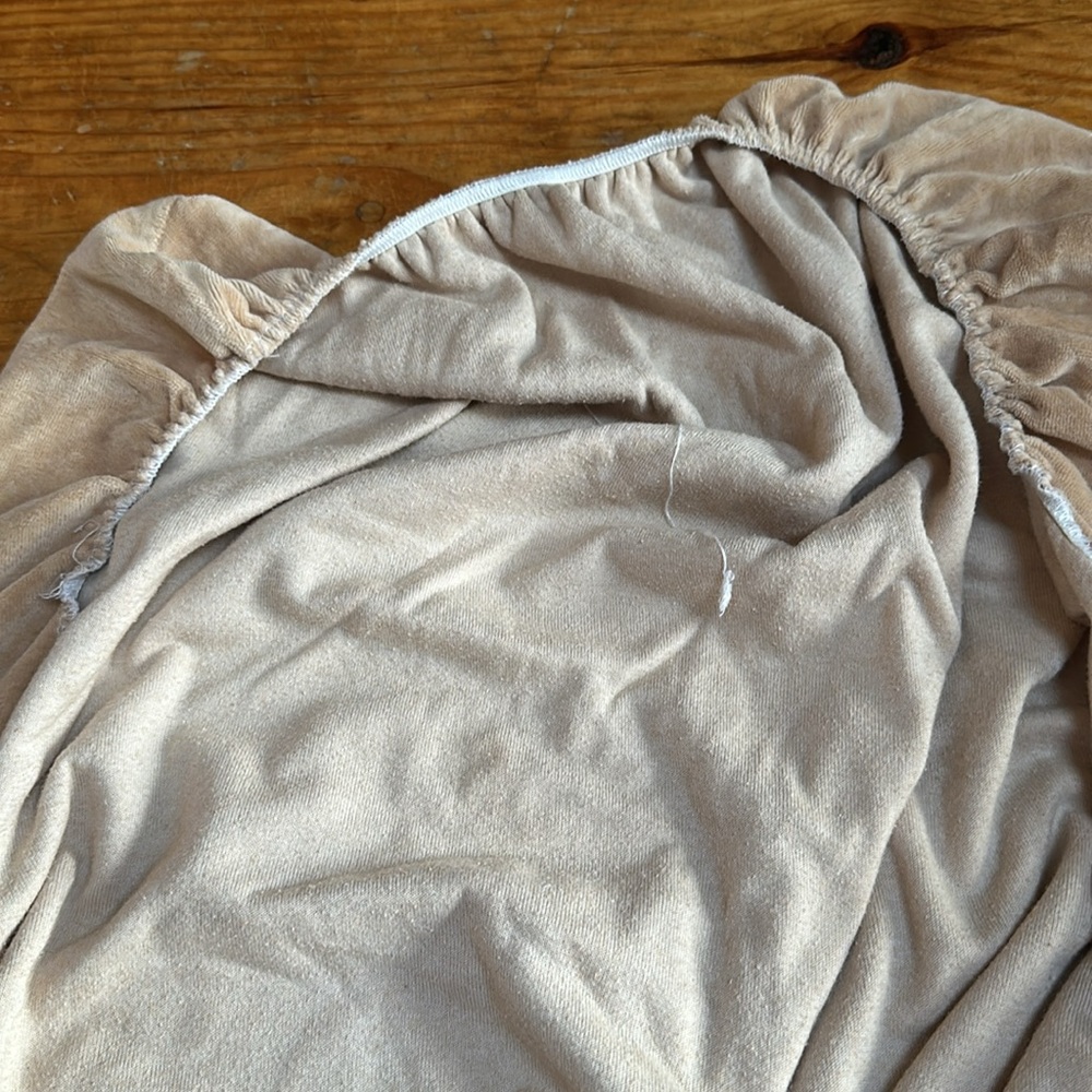 Set of two Organic cotton velour fitted crib or changing table sheets - Picture 6 of 9